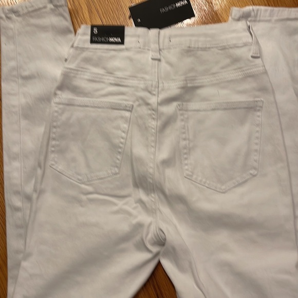 Fashion Nova Jeans - Picture 4 of 4